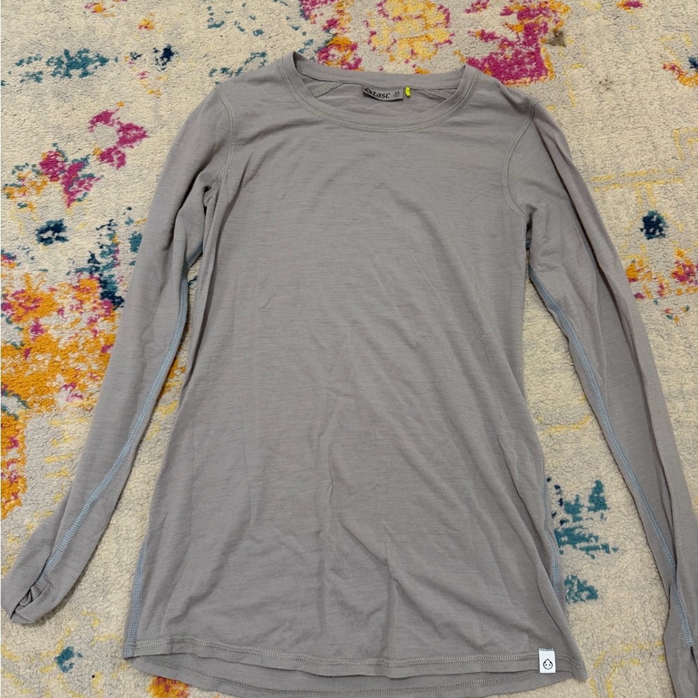 Women's Tasc Gray Long Sleeve Top